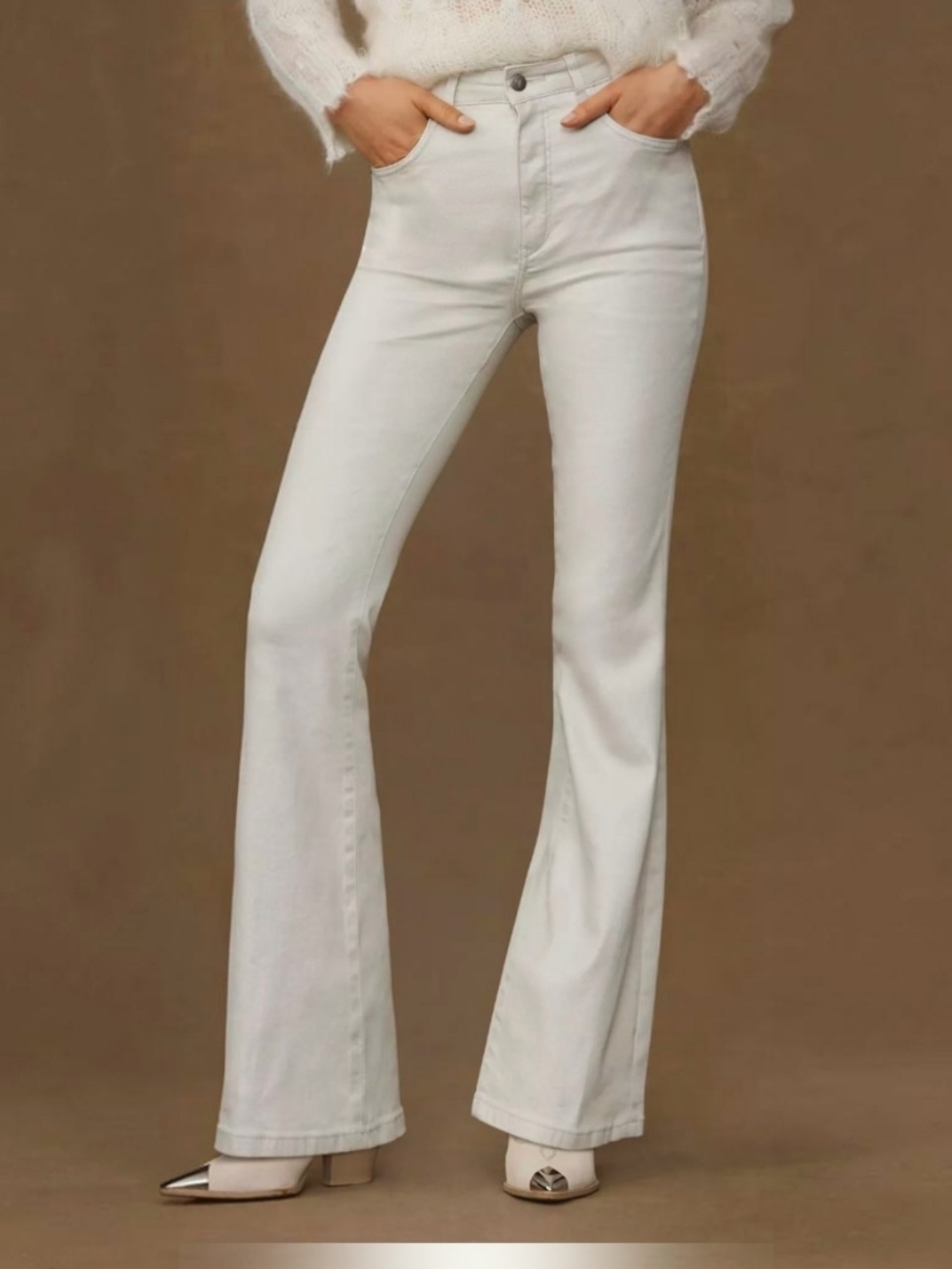 Pilcro Icon White Cropped Flare Jeans Size 29 NWT Anthropologie
